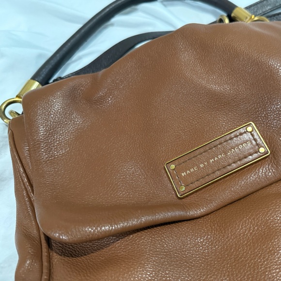 Marc by Marc Jacobs Too Hot To Handle Laetitia Hobo - Picture 3 of 13